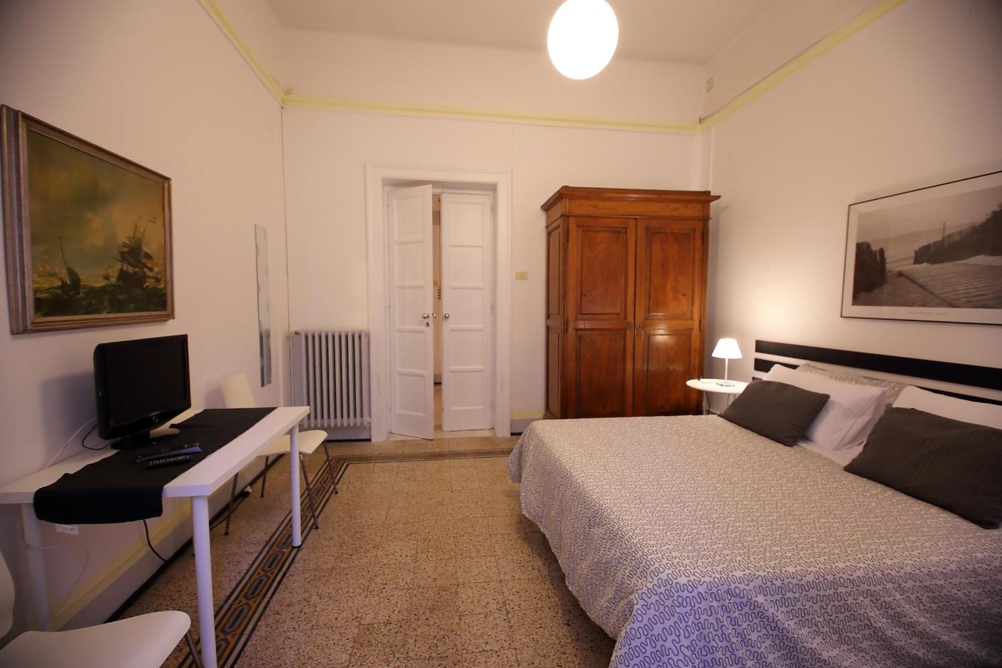 Room And Suite - Bari Centrale - المظهر الخارجي الصورة